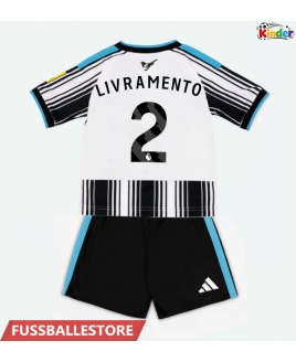 Günstige Newcastle United Tino Livramento #2 Heimtrikotsatz Kinder 2026-27 Kurzarm (+ Kurze Hosen)